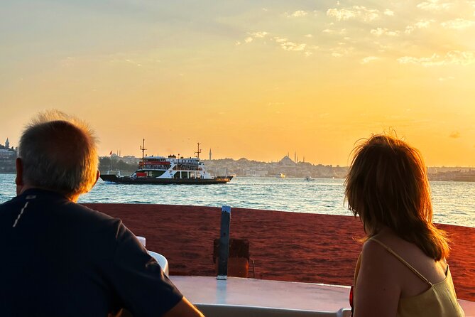 Bosphorus & Golden Horn: Sunset Yacht Cruise with Expert Guide - Why a Bosphorus and Golden Horn sunset cruise is worth your time
