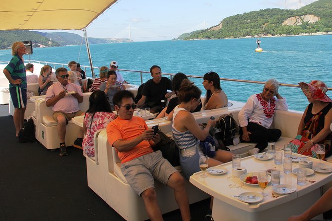 Bosphorus Luxury Lunch Cruise & Black Sea Swimming Experience - Dolmabahçe, castles, and palaces: what you’re learning without leaving the boat