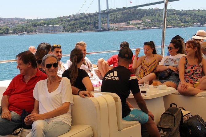 Bosphorus Luxury Lunch Cruise & Black Sea Swimming Experience - Getting there, getting off, and avoiding small day-of surprises