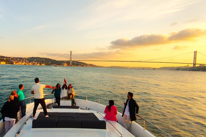 Bosphorus Sunset: An Enchanting Yacht Cruise in Istanbul - Bosphorus Bridge and Suada: Two Landmarks That Control the View