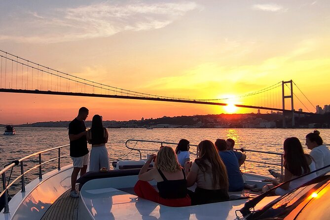 Bosphorus Sunset Yacht Experience: Istanbul’s Best - What You Actually Get Onboard: Drinks, Canapés, Tea, Fruit