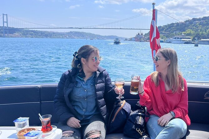 Bosphorus Yacht Cruise with Stopover on the Asian Side - (Morning or Afternoon) - Who this cruise suits best, and who might want something else