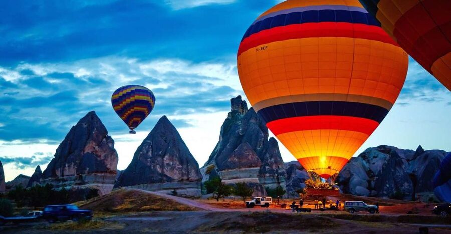 Cappadocia: 1 of 3 Valleys Hot Air Balloon Flight - Watching the balloon inflate: the part that makes you feel ready