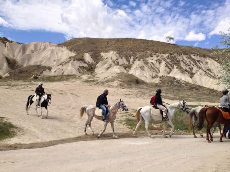 Cappadocia: Göreme Horse Riding, Fairy Chimneys w/Transfer - Getting there smoothly: hotel pickup and the 1 to 2 hour window