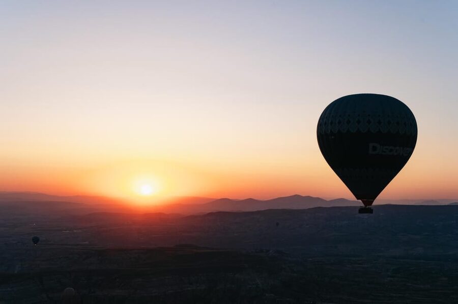 Cappadocia: Goreme Hot Air Balloon Flight at Sunrise - Price and Value: Is $142 Reasonable for This Balloon Package?