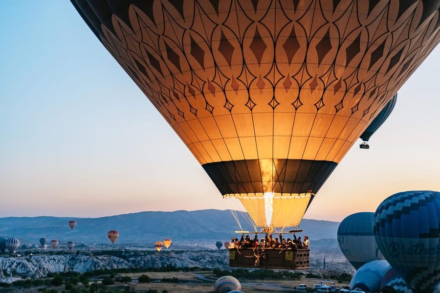 Cappadocia: Goreme Hot Air Balloon Flight at Sunrise - Snacks, Safety Checks, and the Team Behind the Sky