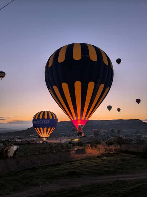 Cappadocia: Goreme Hot Air Balloon Flight Experience - Landing Smoothly, Then Toasting the Moment
