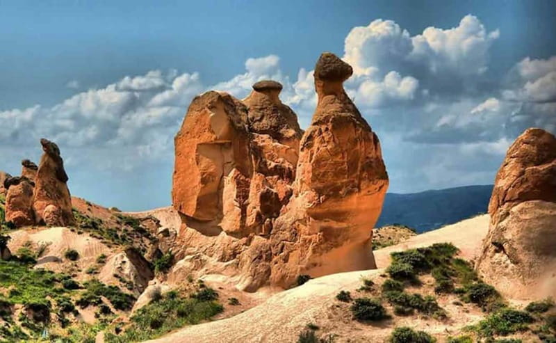 Cappadocia: Guided Red Tour with Lunch and Ticket - Uçhisar Castle: the fairy chimneys start right here