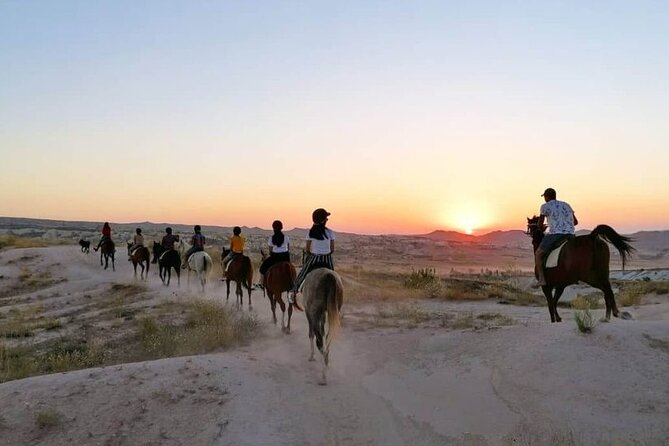 Cappadocia Horse Back Riding Tour Daily/Sunset - Why a Sunset Horse Ride in Göreme Feels Different