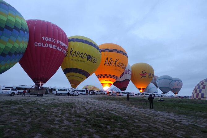 Cappadocia Hot Air Balloon Flight / Over Goreme & FairyChimneys - What makes the crew work feel different in Cappadocia mornings