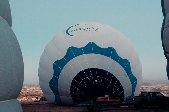 Cappadocia Hot Air Balloon Ride/ Turquaz Balloons - The champagne toast and breakfast: small details that matter