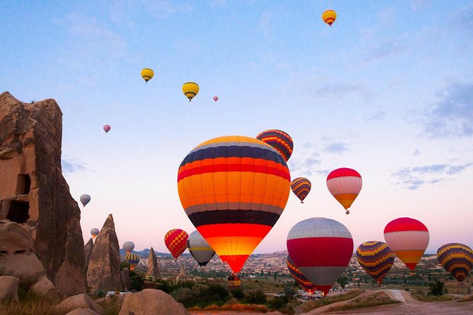 Cappadocia: Hot Air Balloon Tour - The balloon briefing, the short photo window, and the moment of lift