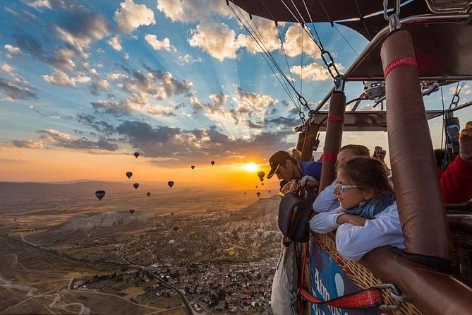 Cappadocia: Hot Air Balloon Tour - From Nevşehir pickup to the road stop in Van