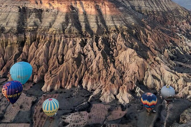 Cappadocia Hot Air Balloon with Pickup, Breakfast & Champagne - Entering the Goreme pickup routine without the chaos