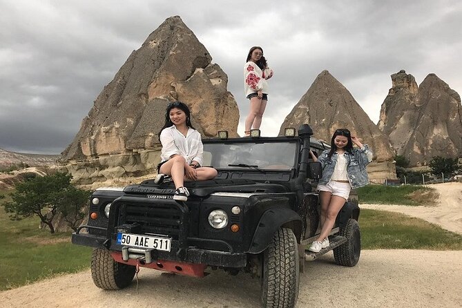Cappadocia jeep safari(Private) - Güllüdere Valley: churches, balloon views, and oxygen-air hype