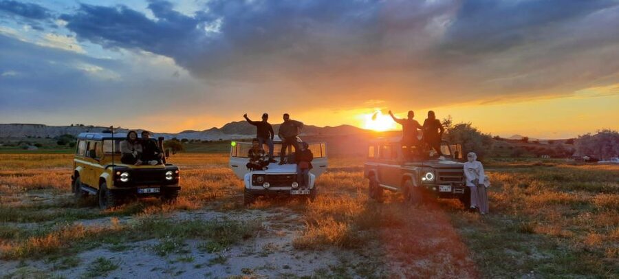 Cappadocia: Jeep Safari with Mini Underground City - Eagle Hill Point and the Champagne Party Moment