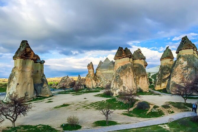 Cappadocia Mix Tour Half Green Tour and Half Red Tour - Meeting in Göreme and Getting Comfortable in the Van