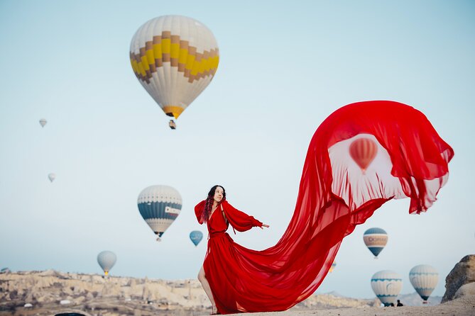 Cappadocia Photoshoot with Flying Dress & Instagram Reels - Balloon timing: what happens if sunrise balloons do not cooperate