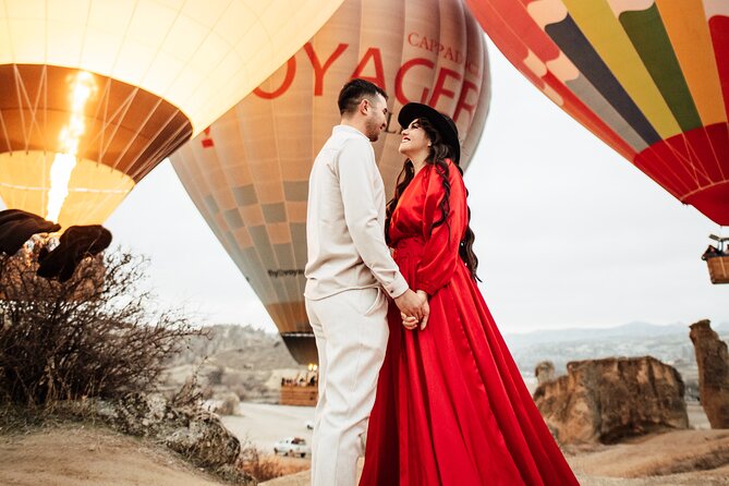 Cappadocia Photoshoot with Flying Dress & Instagram Reels - Photos and reels delivery: what you get, and when it arrives