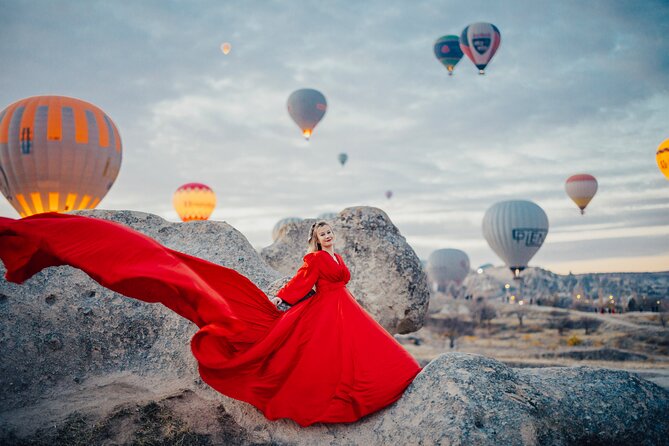 Cappadocia Photoshoot with Flying Dress & Instagram Reels - How the one-day-before dress selection keeps your shoot stress low