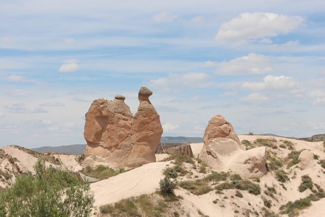 Cappadocia Red Tour: Fairy Chimneys & Cave Villages - Stop 5: Lunch at Vezirhan Restaurant, Open Buffet and Mezes