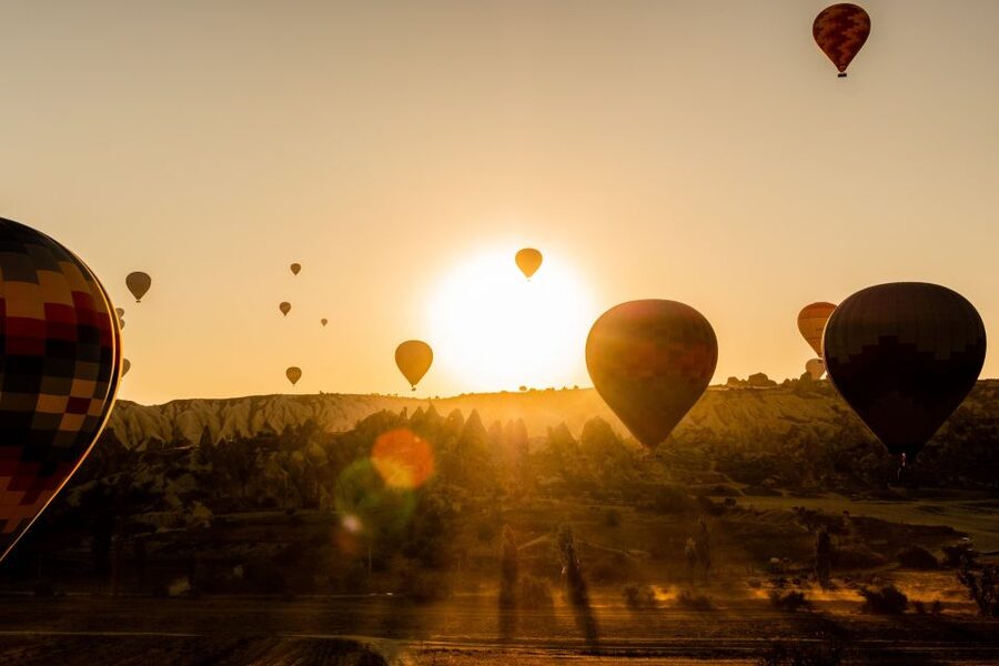 Cappadocia: Sunrise Hot Air Balloon Flight with Transfers - Should You Book This Sunrise Hot Air Balloon Flight?
