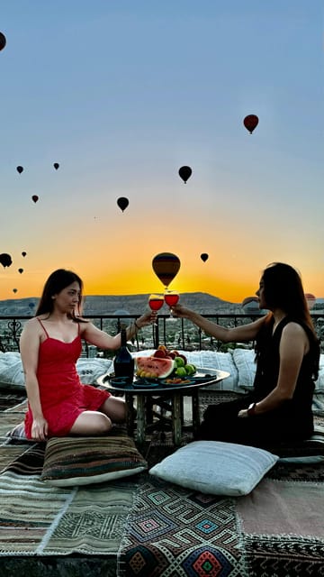 Cappadocia: Terrace Photo Spot With Balloon Flight View - The balloon flight view: your sky show happens during the shoot