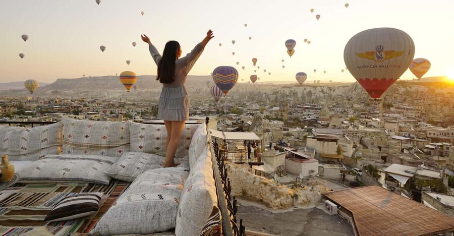 Cappadocia: Terrace Photo Spot With Balloon Flight View - Timing and comfort: sunrise is beautiful, and yes, it’s cold