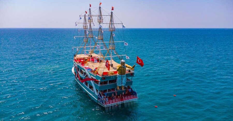 City of Side: All-Inclusive Boat Ride and Foam Party - Who should book this Side boat and foam party