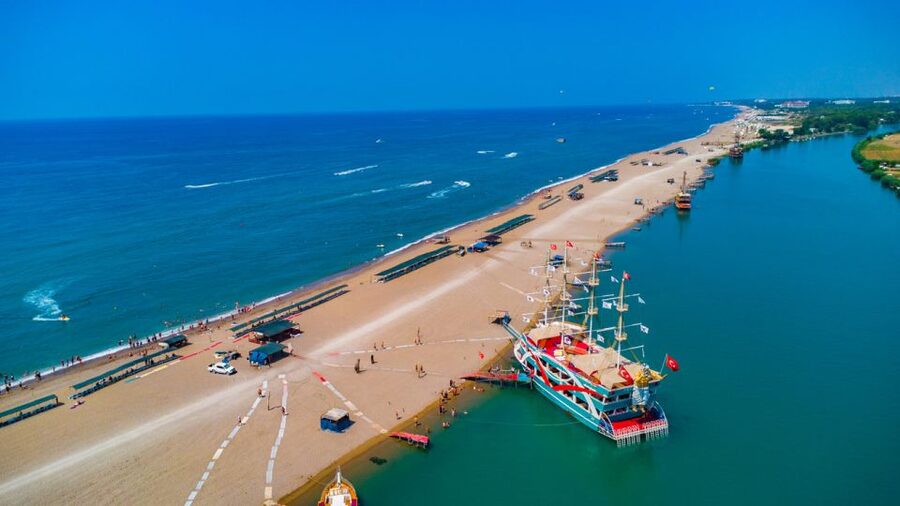 City of Side: All-Inclusive Boat Ride and Foam Party - All-inclusive food and drinks: good value, manage expectations