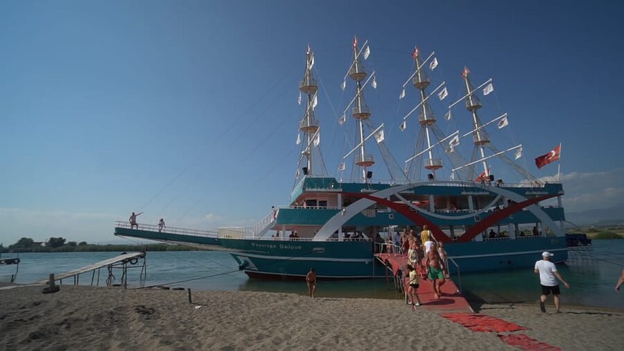 City of Side: Boat Tour on the Manavgat River w/ Bazaar Trip - Three-Floor Boat Comfort on the Manavgat River
