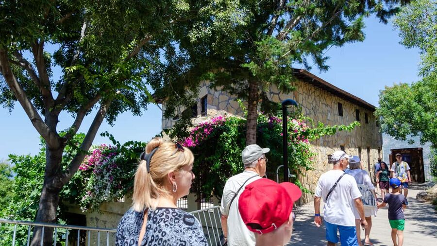 City of Side: Sapadere Canyon & Alanya Tour with Lunch - Alanya highlights: Cleopatra Beach and the Red Tower, plus real free time