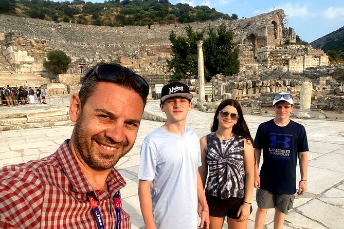 Customized Private Ephesus Tour & Farm Lunch - House of the Virgin Mary: A Calm 30 Minutes