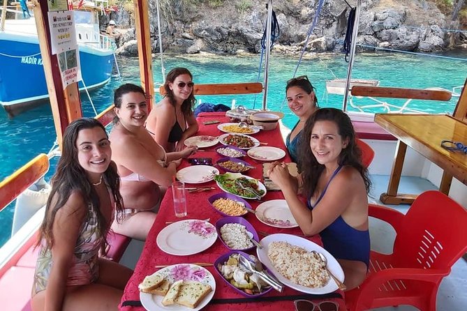 Daily Boat Trip - Snorkeling equipment is included, so go light