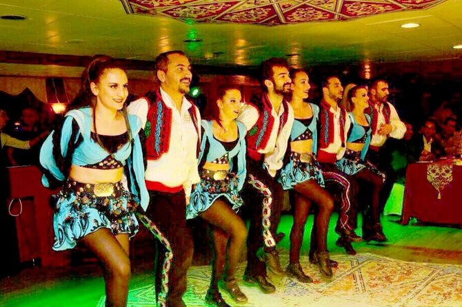 Dinner Cruise with Turkish Show in Istanbul - Rumeli Hisarı and Beylerbeyi Palace: Ottoman defenses and imperial summers