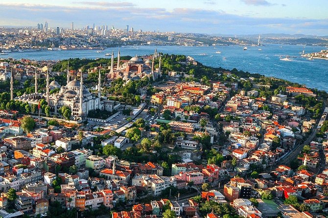Discover Istanbul in Two Days - Day 1: Hagia Sophia, the Blue Mosque, and the old-city wow factor