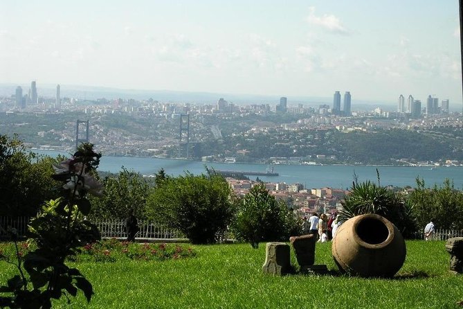 Dolmabahce Palace Tour in Istanbul - Dolmabahçe Palace and the Ottoman-European Style Shock