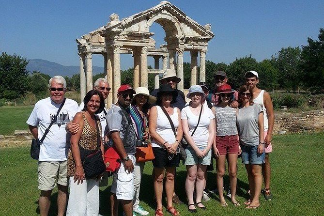Easymade Small Group Istanbul, Ephesus, Pamukkale, Cappadocia - Troy and Behramkale: UNESCO Ruins Plus a Village Reset