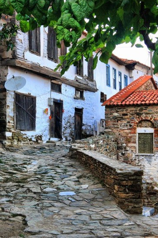 Ephesus and Sirince Tour from Izmir / Kusadasi - What to Bring, and How to Walk Smart on Two Different Terrains