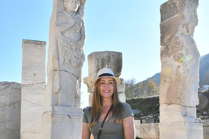 Ephesus Cruiser Private or Small Group Tour, TICKET and LUNCH Opt - Stop 1: Ancient City of Ephesus in About 90 Minutes