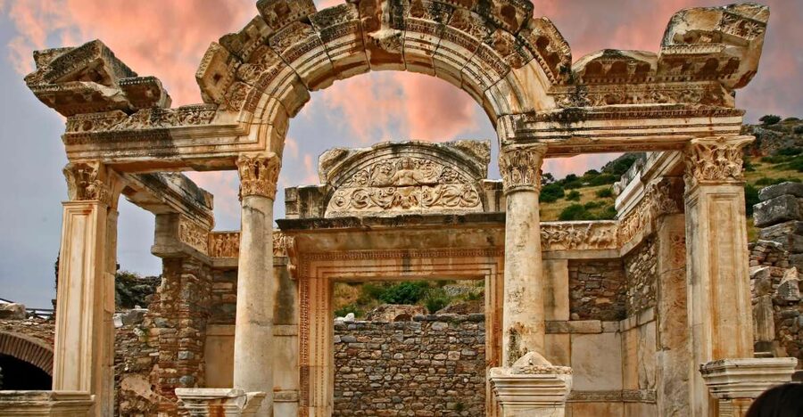Ephesus: Customised Day Tour from Kusadası Port - Meeting at the cruise pier and beating the crowds fast