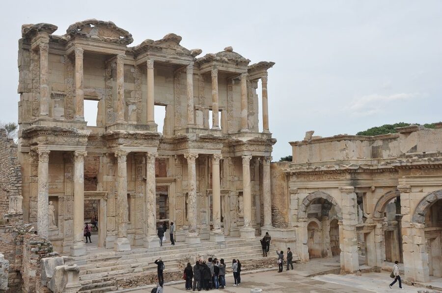 Ephesus Full-Day Tour from Kusadasi or Selcuk - Lunch plus the craft stops: how to enjoy them without feeling boxed in