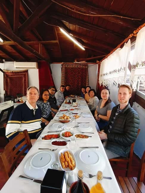 Ephesus: Mary's House Private & Group Tour with Ticket+Lunch - Selcuk Lunch Break and Carpet Demonstration Village