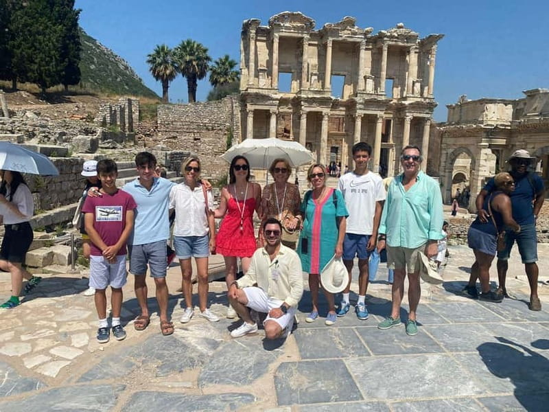 Ephesus: Mary's House Private & Group Tour with Ticket+Lunch - Group vs Private: How Your Day Might Feel Different