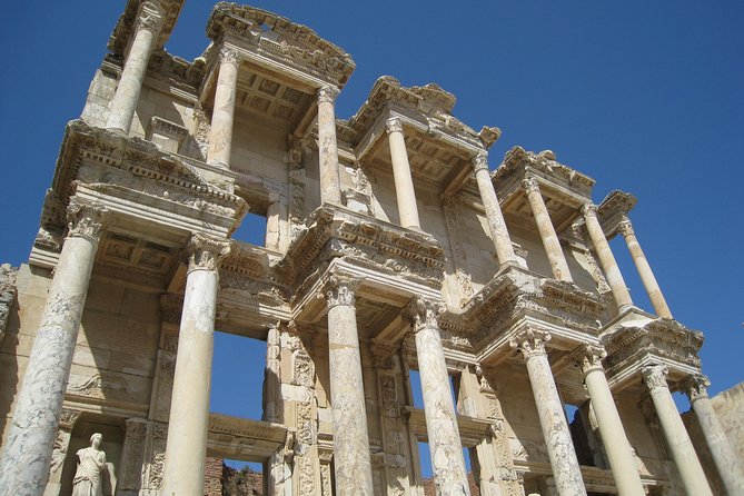 Ephesus Small Group Day Tour from Selcuk - Morning logistics: pickup times, minivan comfort, and keeping your day on track