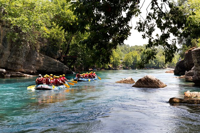 Family Rafting Trip at Köprülü Canyon Incl. Lunch from Belek - Hitting the rapids on the Köprüçay River: what the rafting feels like