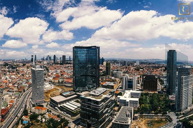 Fat Taxi - Private Istanbul Airport (IST) Transfer to City - Timing and traffic: planning for 45 to 90 minutes