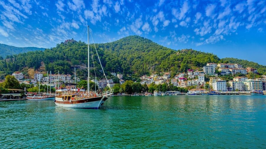 Fethiye: 12 Islands Boat Tour with Lunch and Hotel Pickup - The swim and snorkel plan: four stops where you’ll actually be in the water