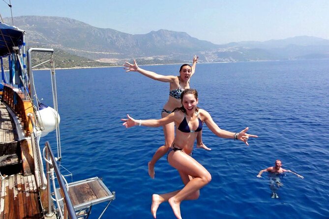 Fethiye Oludeniz Boat Trip With Butterfly Valley And Six Islands - Mavi Magara (Blue Cave) first: why starting early matters
