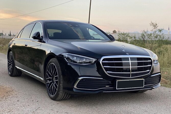 First Class Business Sedan Airport Transfer Services in Istanbul - Sabiha Gökcen (SAW): column 13 and Simit Sarayı